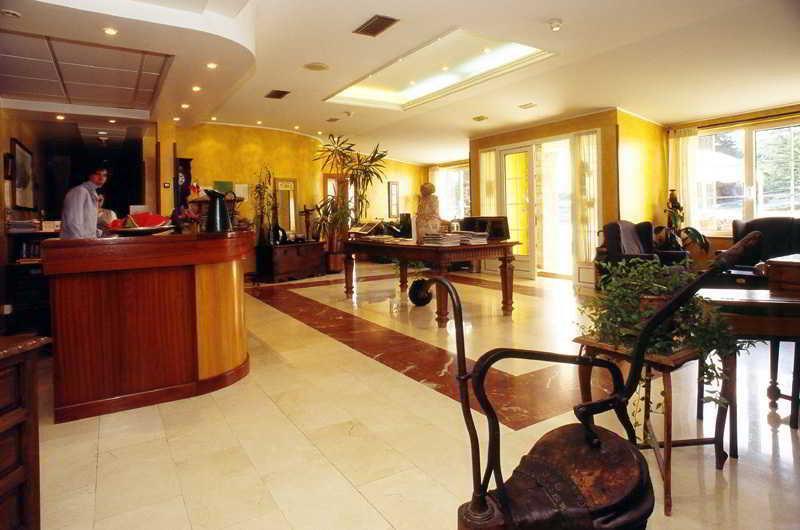 Hotel Villa De Nava Exterior photo